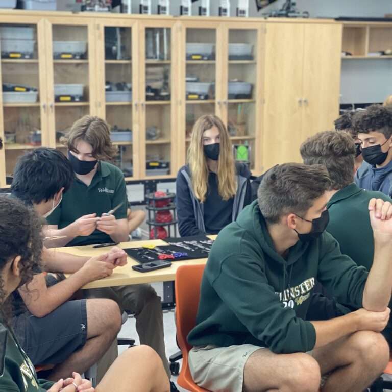 ValbrunPRO Tailor Demonstrated in Engineering & Robotics Classroom