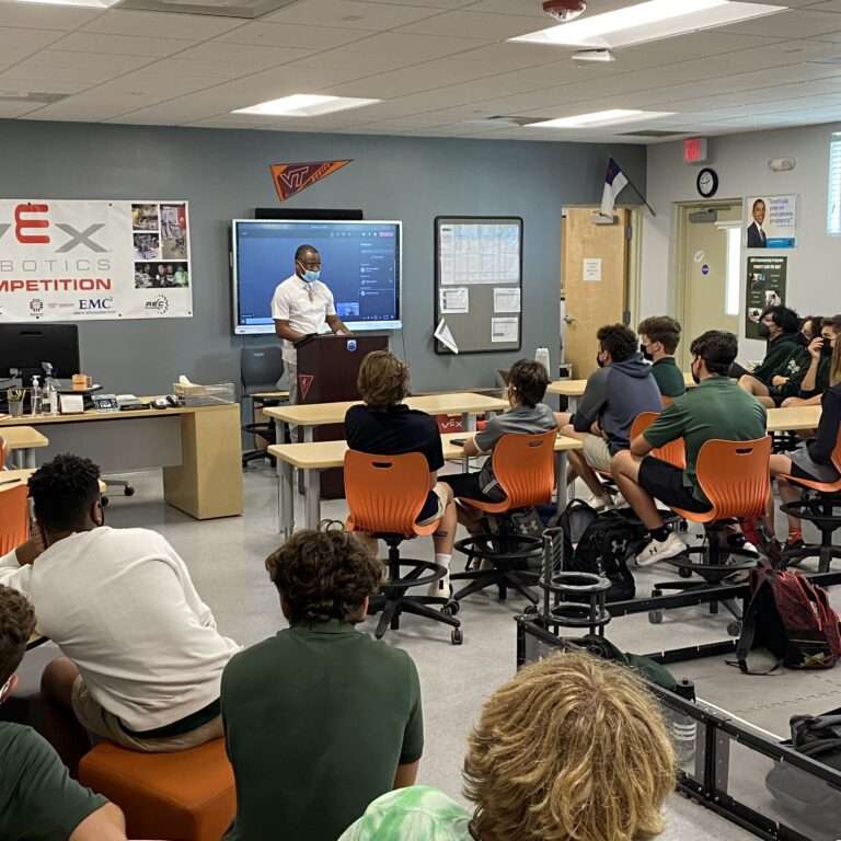 ValbrunPRO Tailor Demonstrated in Engineering & Robotics Classroom